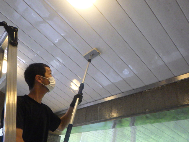 室内天井面の特殊清掃